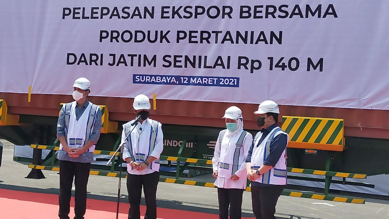 Menteri Pertanian Syahrul Yasin Limpo melepas ekspor komoditas pertanian di Teluk Lamong, Kabupaten Gresik, Jawa Timur
